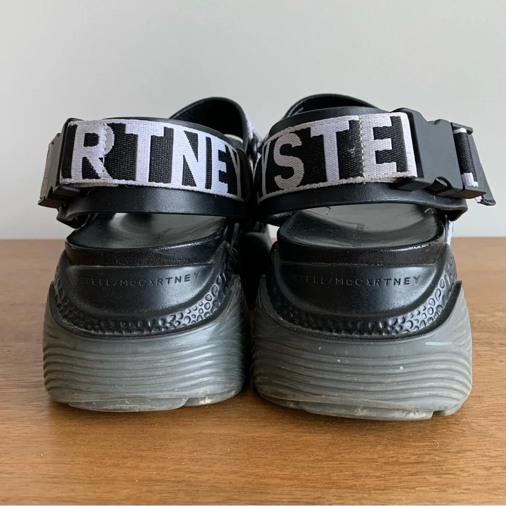 Stella McCartney Black and White Logo Platform Sandals - Picture 4 of 7